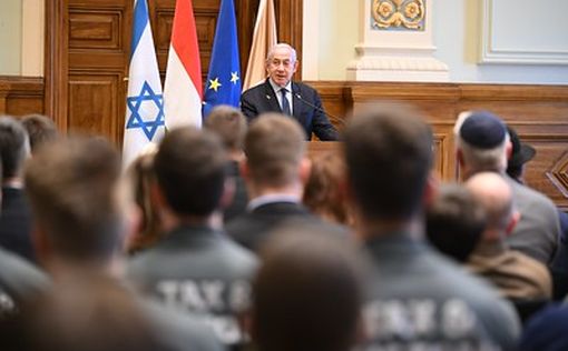 После возвращения из Вашингтона премьер-министр Израиля Биньямин Нетаниягу сразу же отправился в окр...