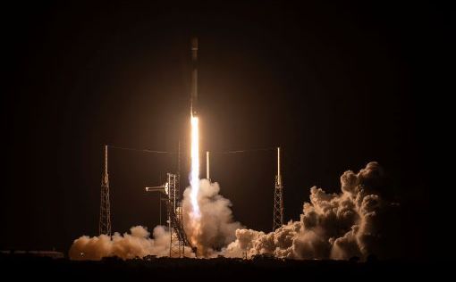 Южная Корея успешно вывела на орбиту четвертый военный разведывательный спутник, запущенный с базы S...