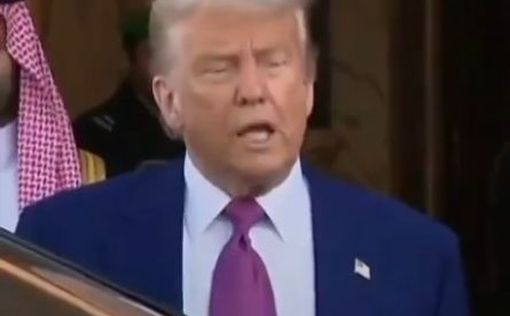 Президент США Дональд Трамп и президент Сирии Ахмед аш-Шараа завтра встретятся в Саудовской Аравии, ...