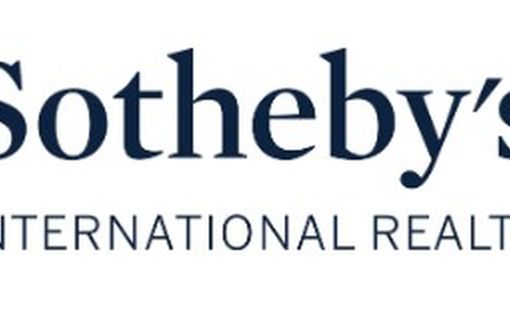 Aукционный дом Sotheby’s временно приостановил торги в Гонконге сотнями священных драгоценностей, св...
