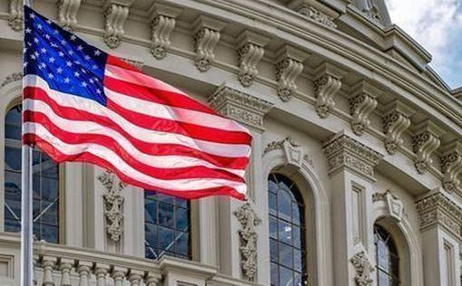 В рамках борьбы с поддержкой терроризма администрация Трампа отозвала более 800 студенческих виз у у...
