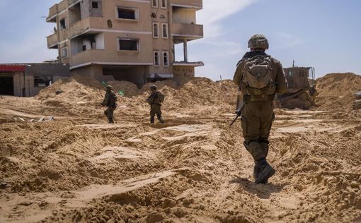 Возобновившиеся боевые действия в Газе и перспектива крупномасштабной наземной операции вынуждают из...
